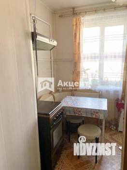 2-к квартира, вторичка, 53м2, 2/2 этаж