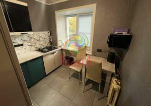 2-к квартира, вторичка, 43м2, 1/3 этаж