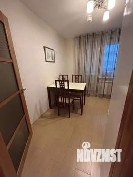 2-к квартира, вторичка, 55м2, 3/5 этаж