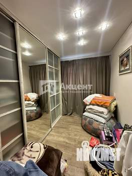 4-к квартира, вторичка, 59м2, 5/5 этаж