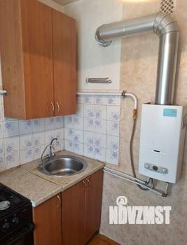 2-к квартира, вторичка, 45м2, 3/5 этаж