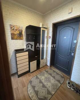 1-к квартира, вторичка, 32м2, 14/14 этаж
