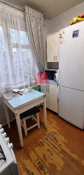 2-к квартира, вторичка, 45м2, 3/5 этаж