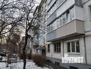 4-к квартира, вторичка, 58м2, 1/5 этаж