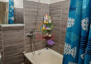 2-к квартира, вторичка, 39м2, 3/5 этаж