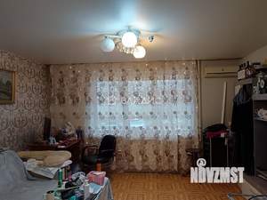 2-к квартира, вторичка, 54м2, 1/9 этаж
