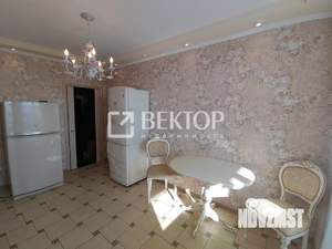 2-к квартира, вторичка, 70м2, 4/10 этаж