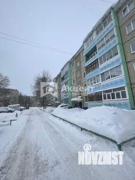 2-к квартира, вторичка, 39м2, 1/5 этаж