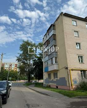 2-к квартира, вторичка, 44м2, 5/5 этаж