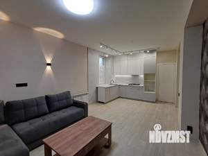 3-к квартира, вторичка, 76м2, 1/2 этаж