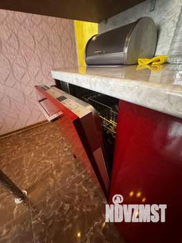 3-к квартира, вторичка, 65м2, 6/9 этаж