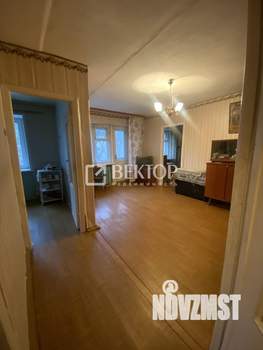 2-к квартира, вторичка, 44м2, 3/5 этаж