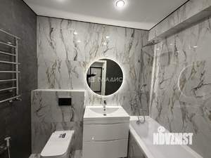 2-к квартира, вторичка, 65м2, 10/17 этаж