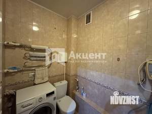 2-к квартира, вторичка, 70м2, 9/9 этаж
