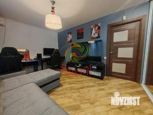 2-к квартира, вторичка, 56м2, 1/3 этаж