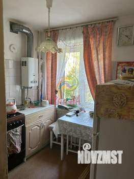 2-к квартира, вторичка, 43м2, 3/5 этаж