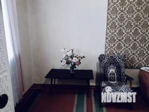 3-к квартира, вторичка, 68м2, 1/2 этаж