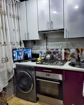 3-к квартира, вторичка, 49м2, 1/5 этаж