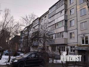 4-к квартира, вторичка, 58м2, 1/5 этаж