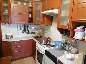 4-к квартира, вторичка, 77м2, 1/10 этаж