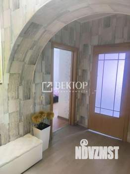 2-к квартира, вторичка, 75м2, 2/5 этаж