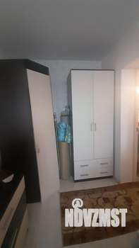 3-к квартира, вторичка, 43м2, 1/2 этаж