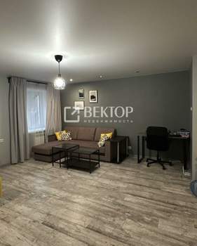 2-к квартира, вторичка, 55м2, 1/5 этаж