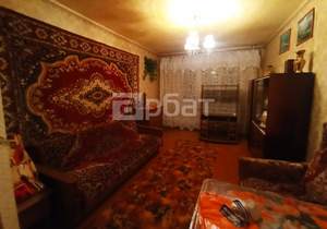 2-к квартира, вторичка, 42м2, 3/5 этаж