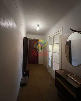 2-к квартира, вторичка, 58м2, 3/5 этаж
