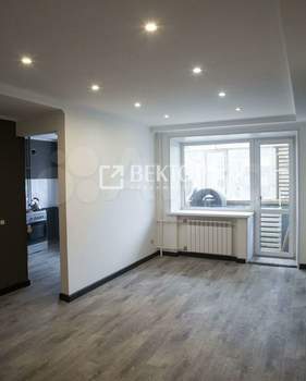 2-к квартира, вторичка, 43м2, 3/5 этаж