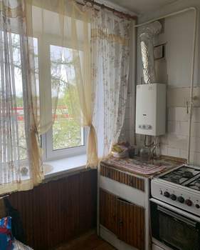 2-к квартира, вторичка, 42м2, 3/5 этаж