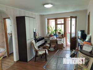 2-к квартира, вторичка, 42м2, 3/5 этаж