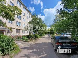 4-к квартира, вторичка, 58м2, 1/5 этаж