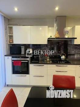 2-к квартира, вторичка, 60м2, 3/9 этаж