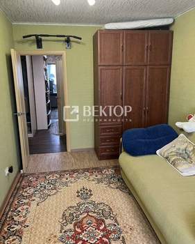 3-к квартира, вторичка, 76м2, 9/9 этаж