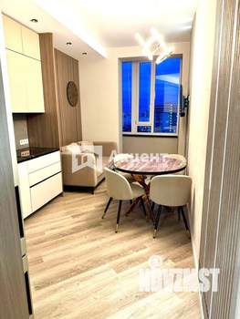 2-к квартира, вторичка, 60м2, 14/14 этаж