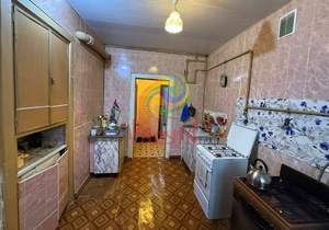 4-к квартира, вторичка, 95м2, 5/6 этаж