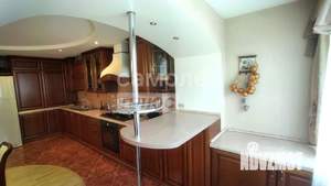 3-к квартира, вторичка, 157м2, 2/5 этаж