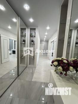 3-к квартира, вторичка, 120м2, 15/19 этаж