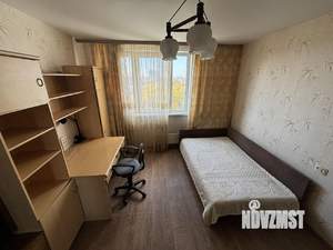 2-к квартира, вторичка, 60м2, 7/17 этаж