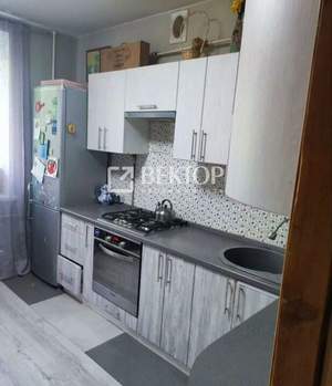 2-к квартира, вторичка, 75м2, 2/5 этаж