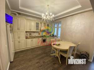 2-к квартира, вторичка, 108м2, 2/10 этаж