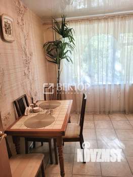 2-к квартира, вторичка, 54м2, 2/5 этаж