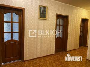3-к квартира, вторичка, 98м2, 1/5 этаж
