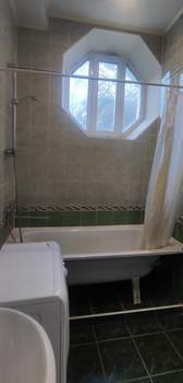 3-к квартира, вторичка, 82м2, 2/4 этаж