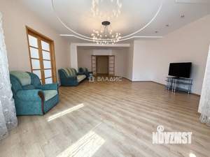 4-к квартира, вторичка, 233м2, 3/5 этаж