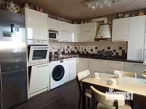 3-к квартира, вторичка, 76м2, 9/9 этаж