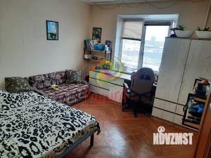 2-к квартира, вторичка, 52м2, 9/10 этаж