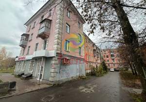 2-к квартира, вторичка, 50м2, 1/4 этаж