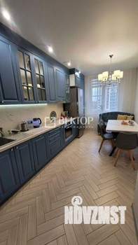 2-к квартира, вторичка, 66м2, 4/18 этаж